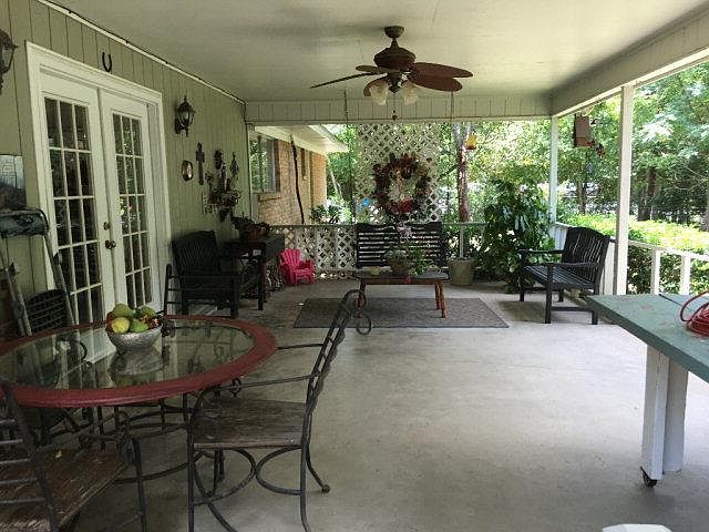 1st image of 1446 Stubblefield Dr