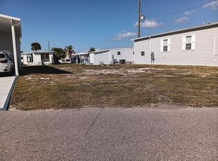 604 N Waterway, Venice, FL 34285