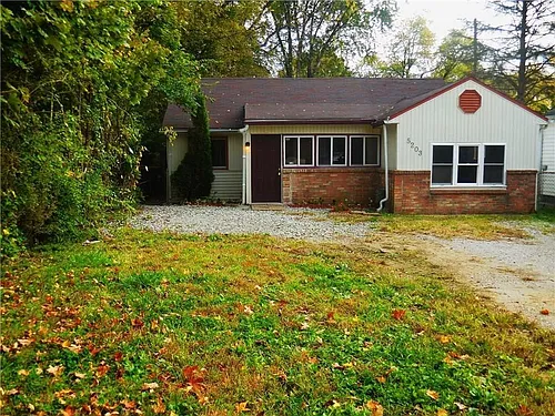 5203 Lester St Photo 1
