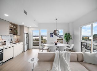 422 E 3rd St #501, North Vancouver, BC V7L1E6