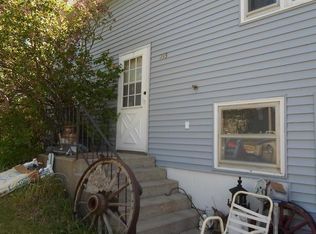 215 Crown Butte Dr, Mandan, ND 58554