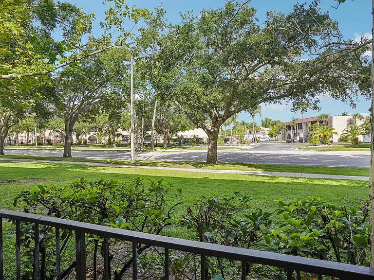 Waterview Crossing Apartments — Photo 33