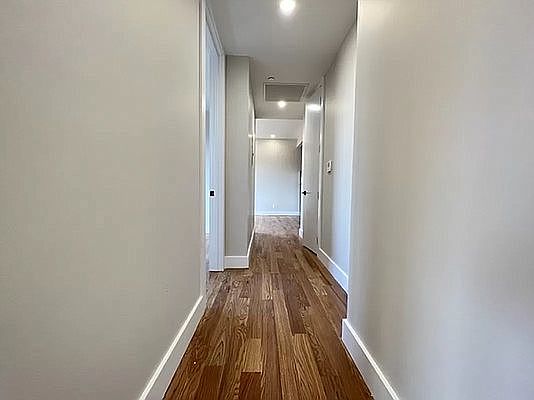 3rd image of 656 Kosciuszko St #8