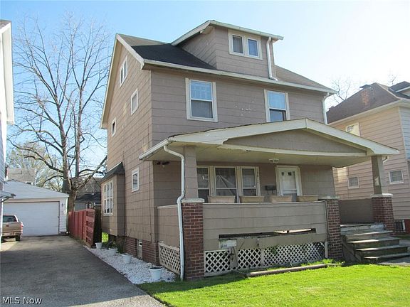 2nd image of 13812 S Parkway Dr
