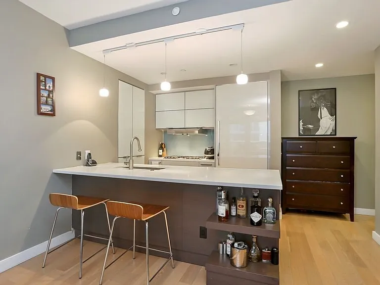 34 N 7th St #2E — Photo 5