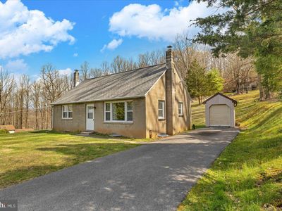 290 Bougher Hill Rd, Easton, PA, 18042