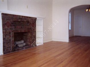 2858 W Barry Ave APT 2, Chicago, IL 60618
