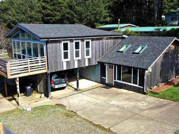 3509 Highway 101 N, Yachats, OR 97498