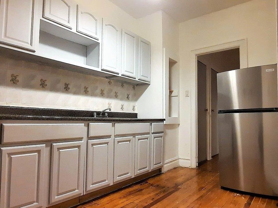 1st image of 332 Rogers Ave APT E3