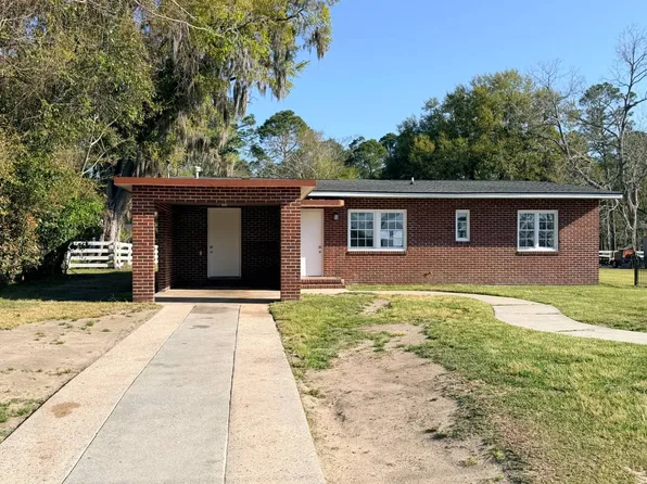 652 5th St E, Estill, SC 29918