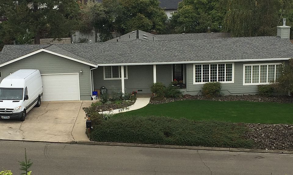 2nd image of 2030 NW Witherspoon Ave