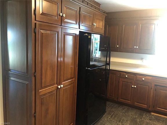 3rd image of 6854 Bantry Cir NW