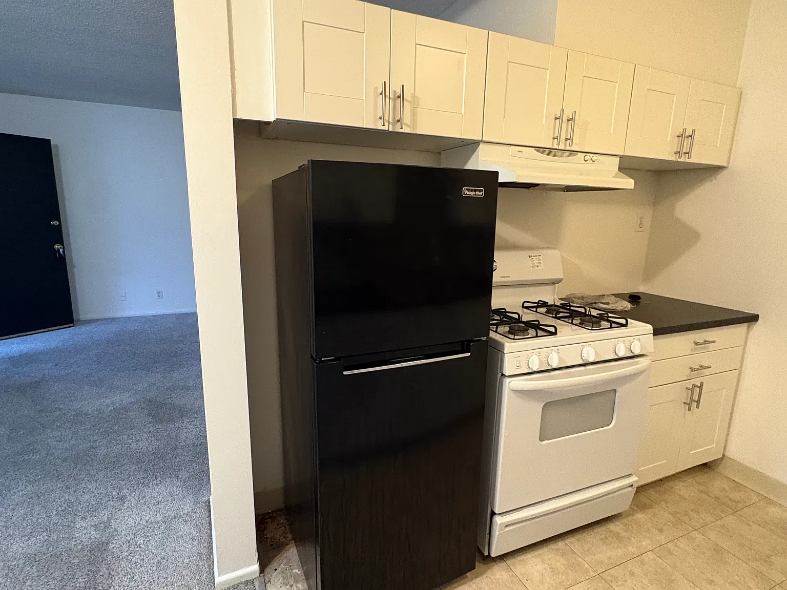 1 bed, $2,600 — Photo 3