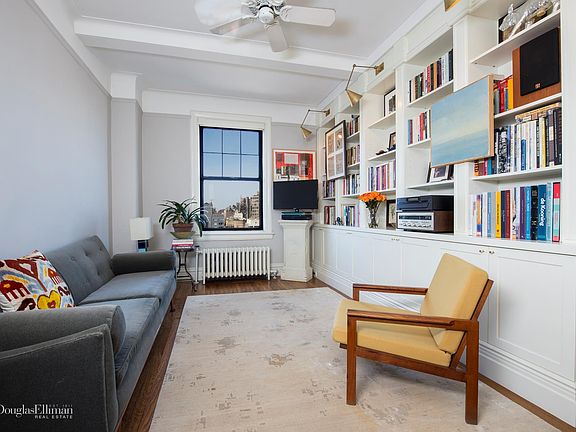 3rd image of 170 2nd Ave #14A