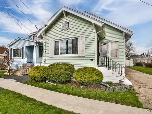 98 David Ave, Cheektowaga, NY 14225