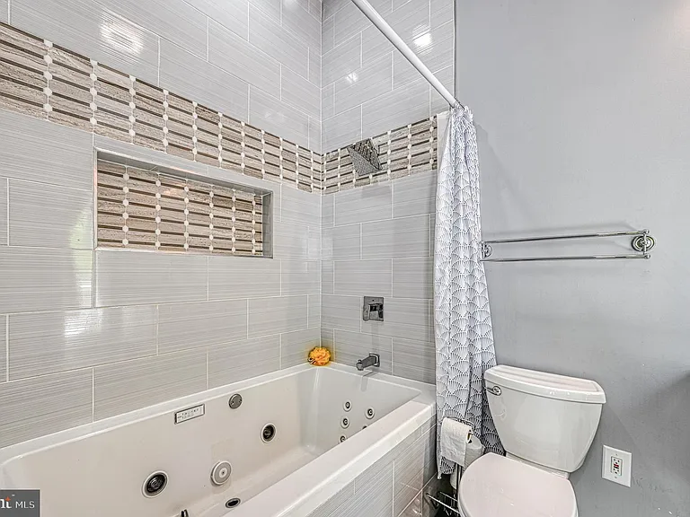 12029 Sycamore Shoals Dr — Photo 20