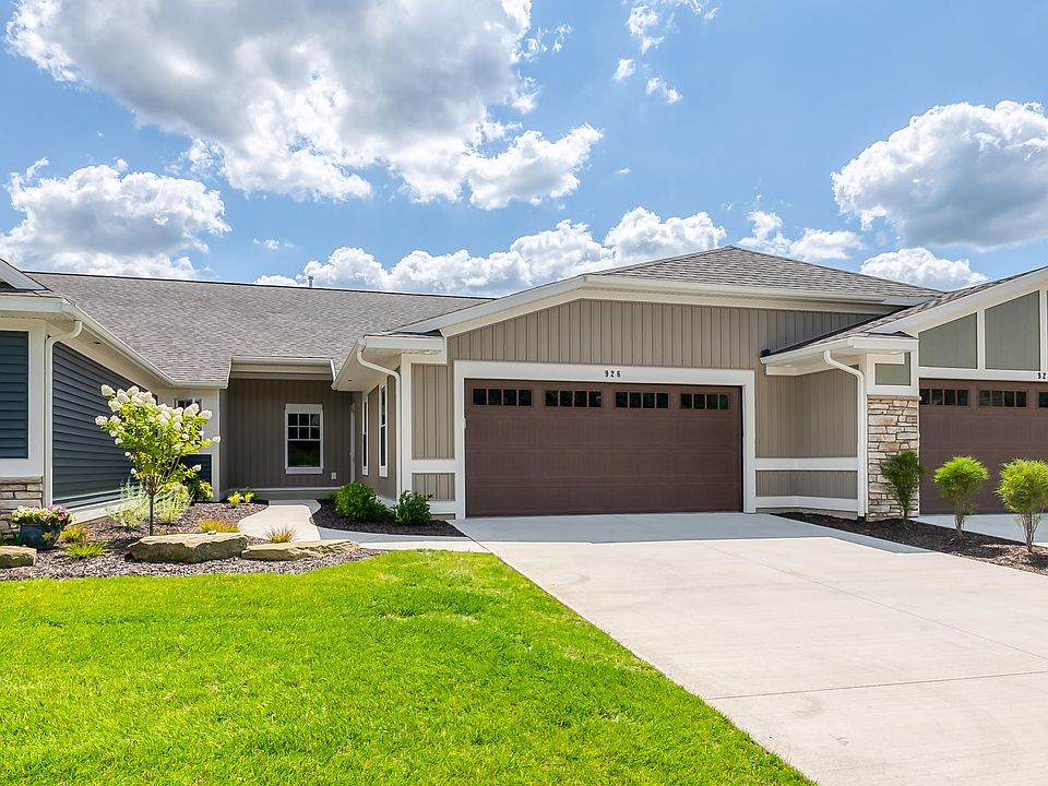 1st image of 926 Bellview Meadow Dr SW #20
