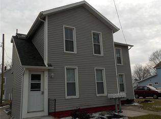 51 Clay St, North East, PA