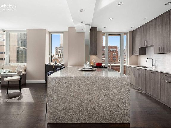 5th image of 188 E 78th St APT 15A