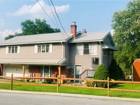 1917 Hillside Ave, Windber, PA 15963