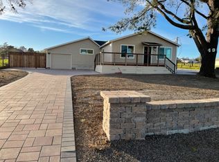 496 Liberty Rd, Petaluma, CA 94952