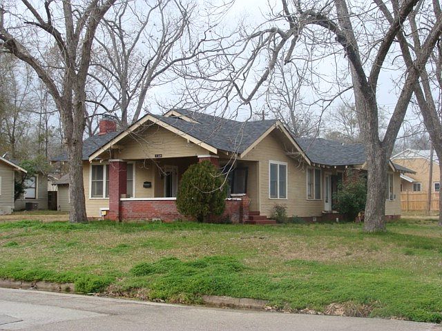 1st image of 550 San Antonio St