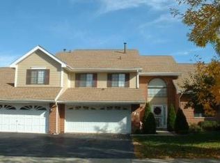 493 Victoria Ln, Wood Dale, IL 60191