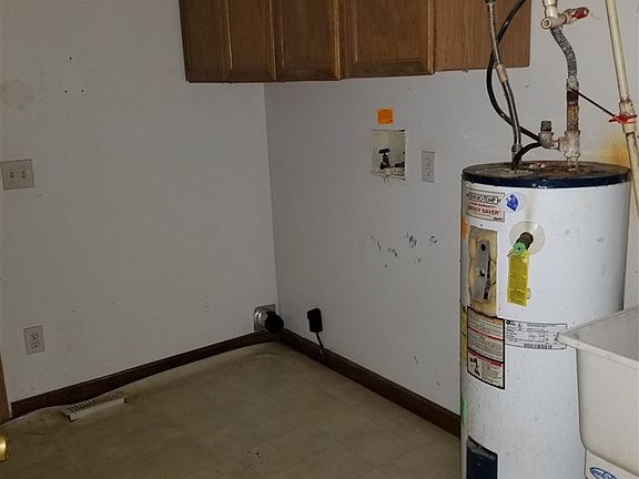 4th image of 798 Hawes Dr