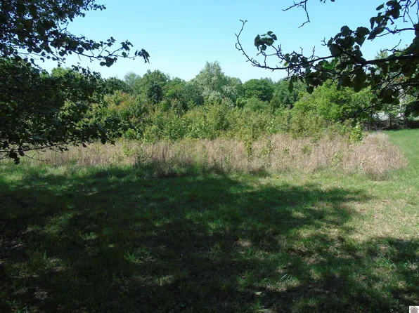 150 Clover Cir, Cadiz, KY 42211