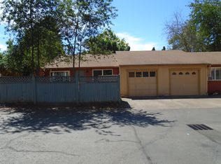 1284 Santiam St E, Stayton, OR 97383