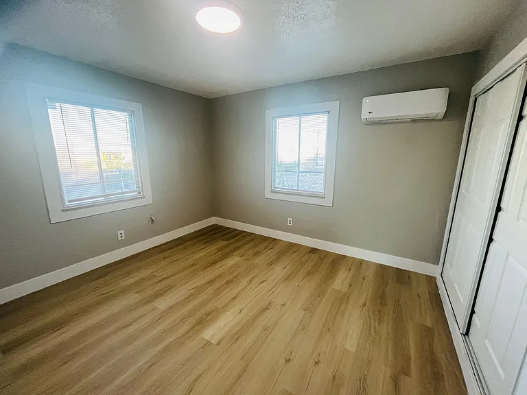 133 W Williams St — Photo 5