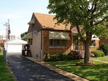 1st image of 9222 Marie Ln