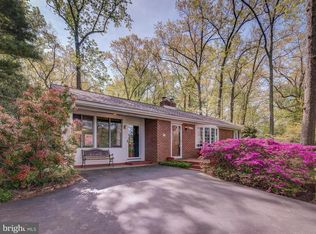 18809 Muncaster Rd, Rockville, MD 20855