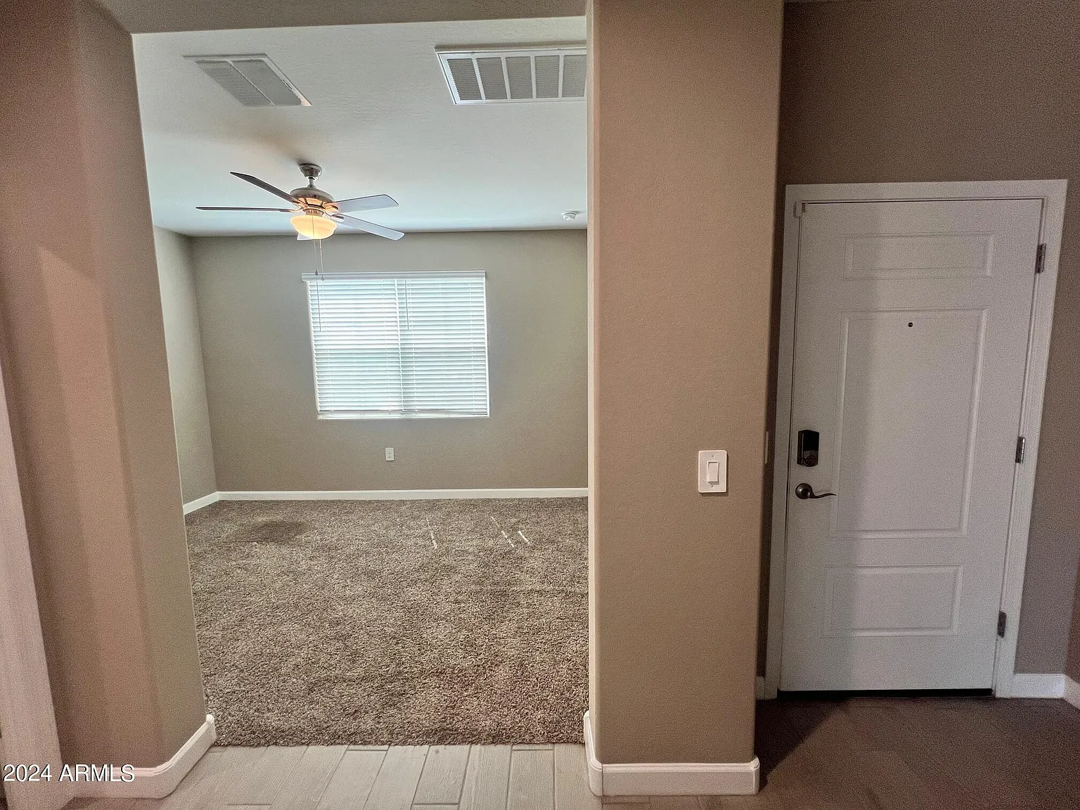 4 bed, 2.0 bath, 2238 sqft, $2,500 — Photo 3