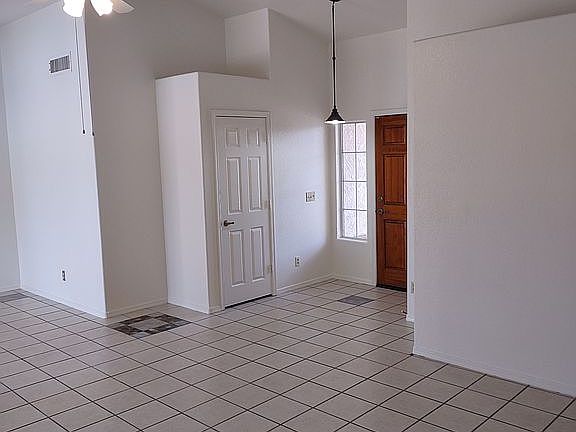 Open entry area