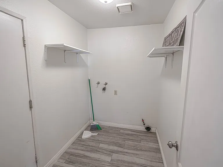 33440 Overland Trl — Photo 13
