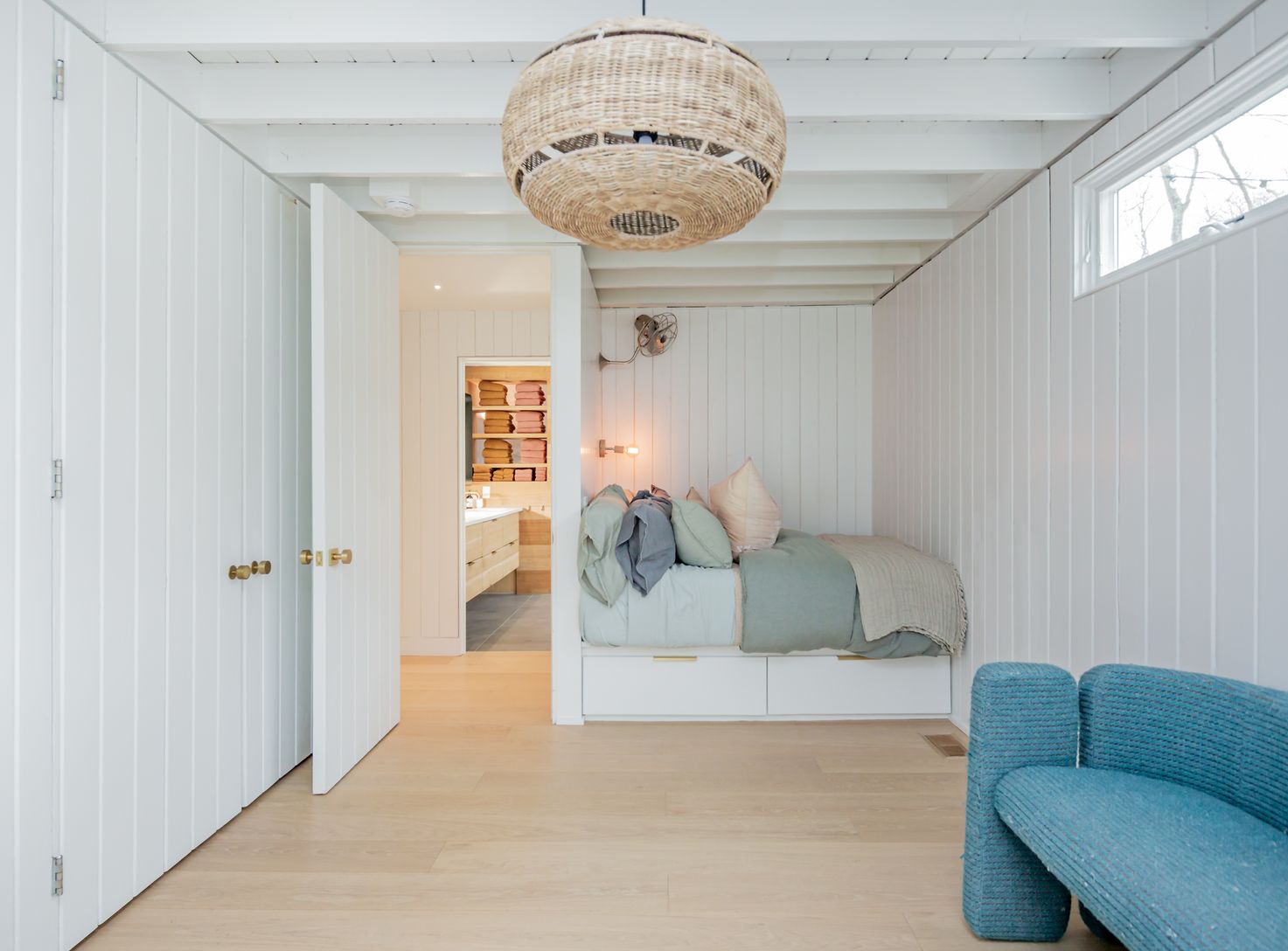 Single Bedroom 1