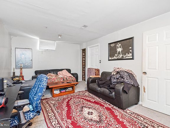 3rd image of 6911 Wild Rose Ct