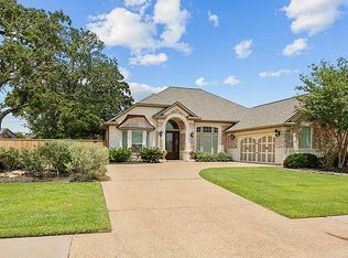 5301 Saint Andrews Dr, College Station, TX 77845