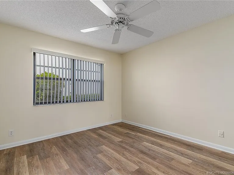 2621 SW Egret Pond Cir — Photo 18