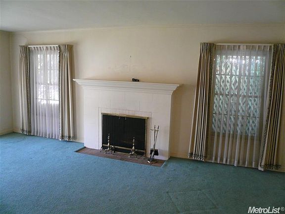 5th image of 1041 Elmwood Ave