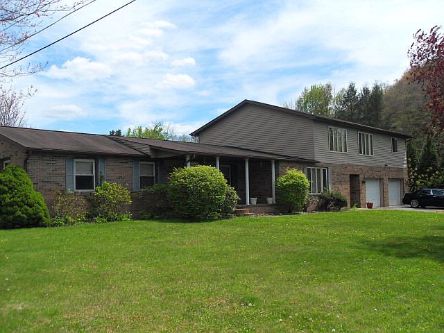 Front of house 