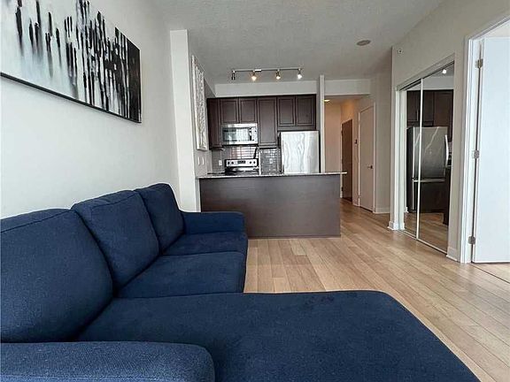 3rd image of 3975 Grand Park Dr #1605