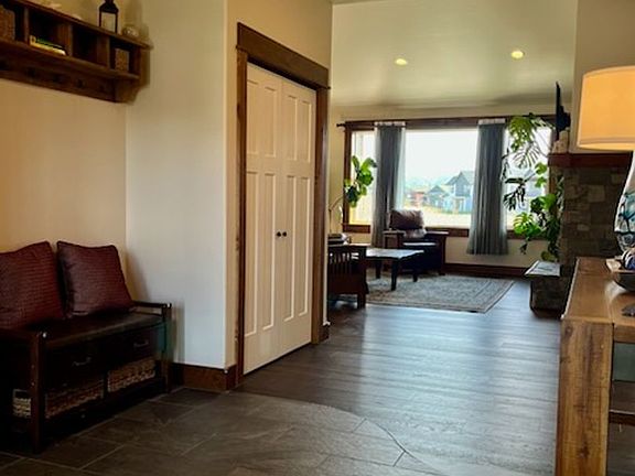 5th image of 4421 Ethan Way