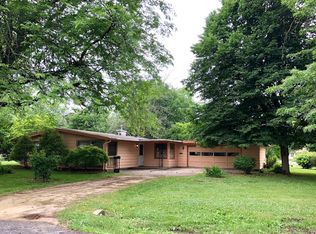 1115 Westlawn Dr, Kankakee, IL 60901