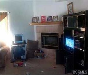 2nd image of 16155 Grevillea St