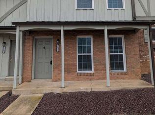 2 Holly Ct APT D, Harrisonburg, VA 22801