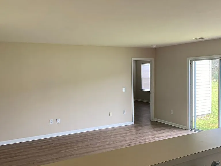 2525 Whetstone Ln — Photo 10