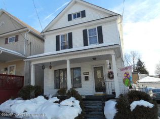 148 8th Ave, Carbondale, PA 18407