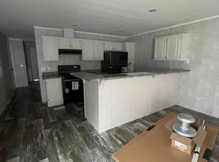 101 Nancy Ave #42, Bloomfield, IN 47424